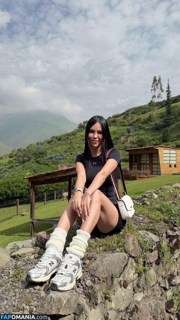 Anyelina Zarria Saico / anyelinaz / anyelinazarria Nu OnlyFans  Photo fuitée #26