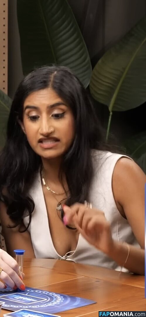 Arasha Lalani / arashalalani / arashalalani_ Nu OnlyFans  Photo fuitée #3