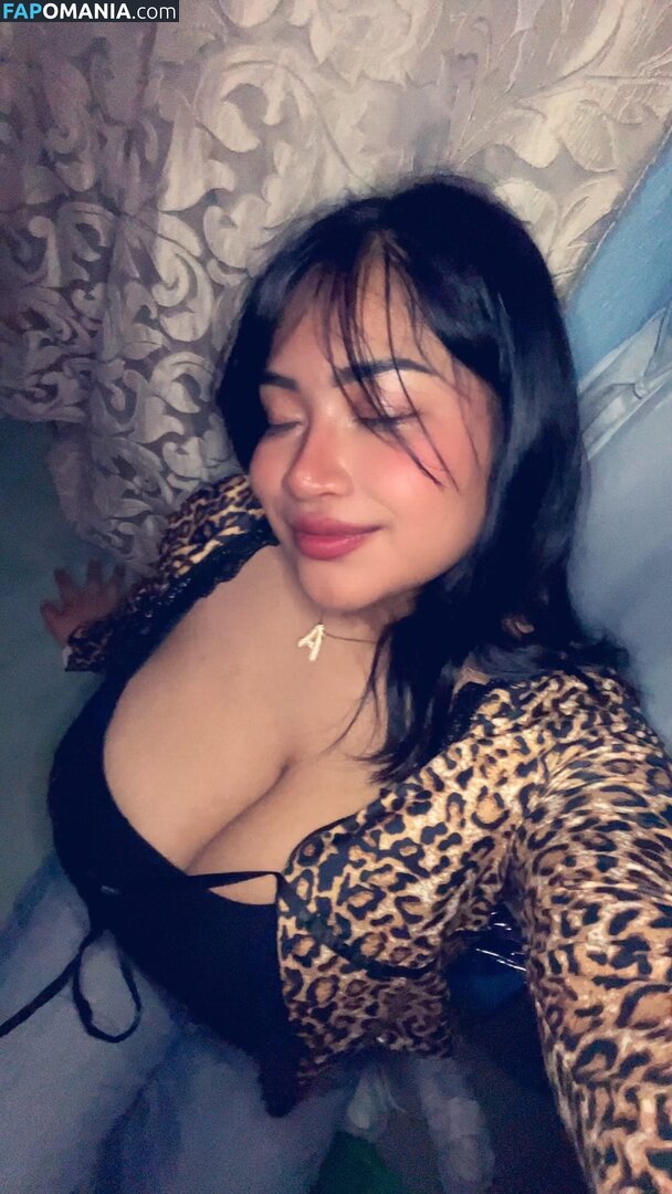 Ari Mar - Mexican teen with huge tits / simplyariana Nu OnlyFans  Photo fuitée #6