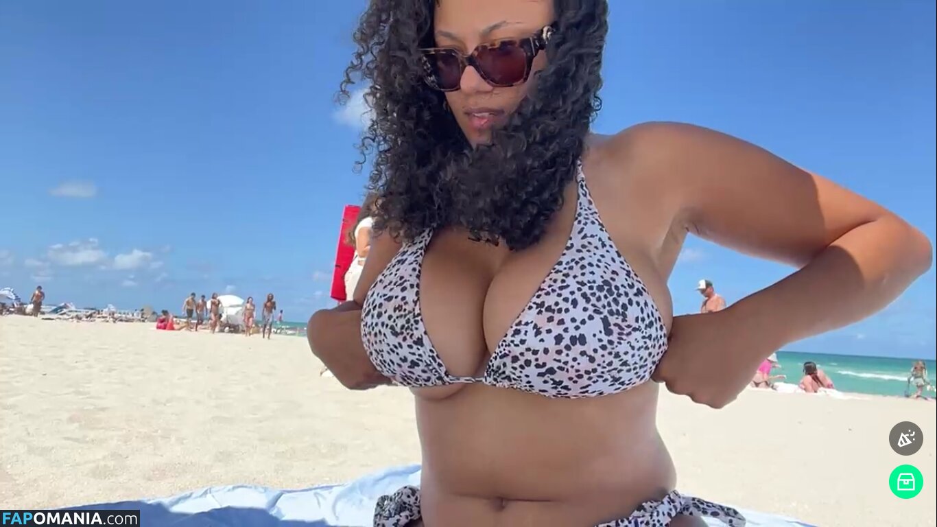 _ari.v / myalteregovira / viramyalterego Nu OnlyFans  Photo fuitée #4