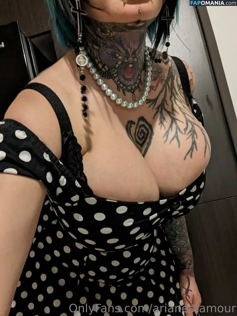 Ariane Saint Amour / ariane_st.amour / arianestamour Nu OnlyFans  Photo fuitée #4