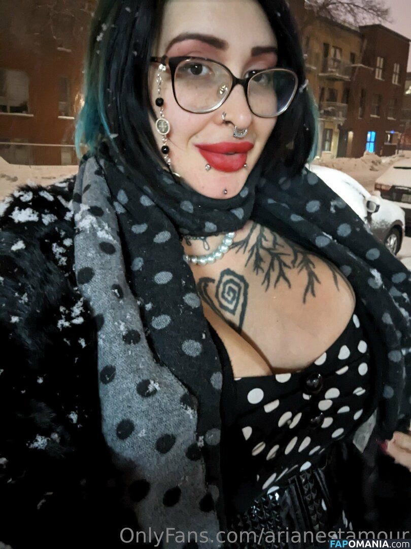 Ariane Saint Amour / ariane_st.amour / arianestamour Nu OnlyFans  Photo fuitée #9