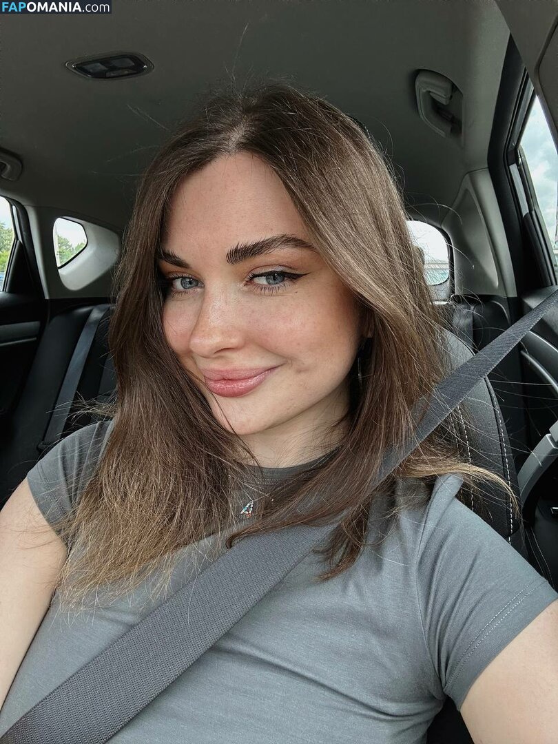 Ahrinyan / Arina Berdnikova / nyasharisha Nu OnlyFans  Photo fuitée #345