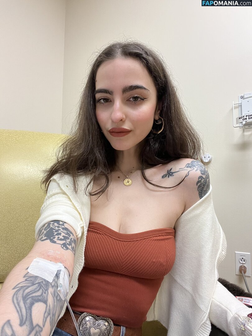 artbitch666 / huhlaynuh Nu OnlyFans  Photo fuitée #61