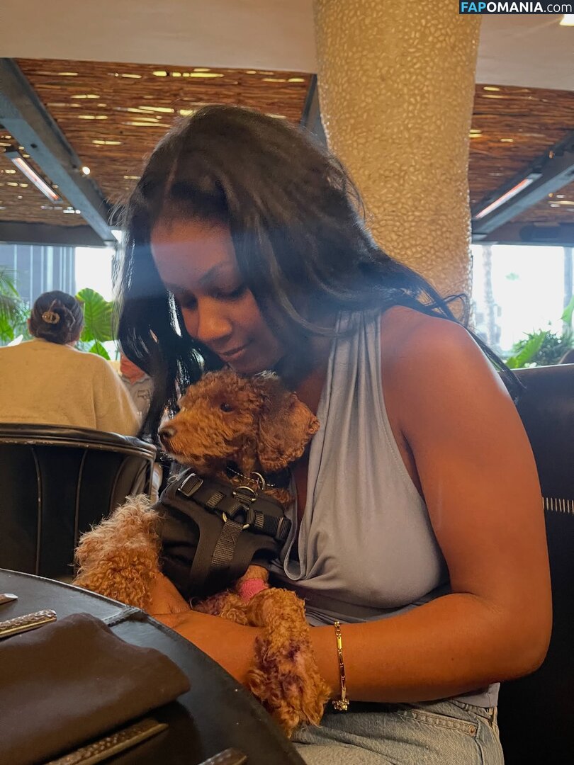 Ashley Cunningham Nu OnlyFans  Photo fuitée #1