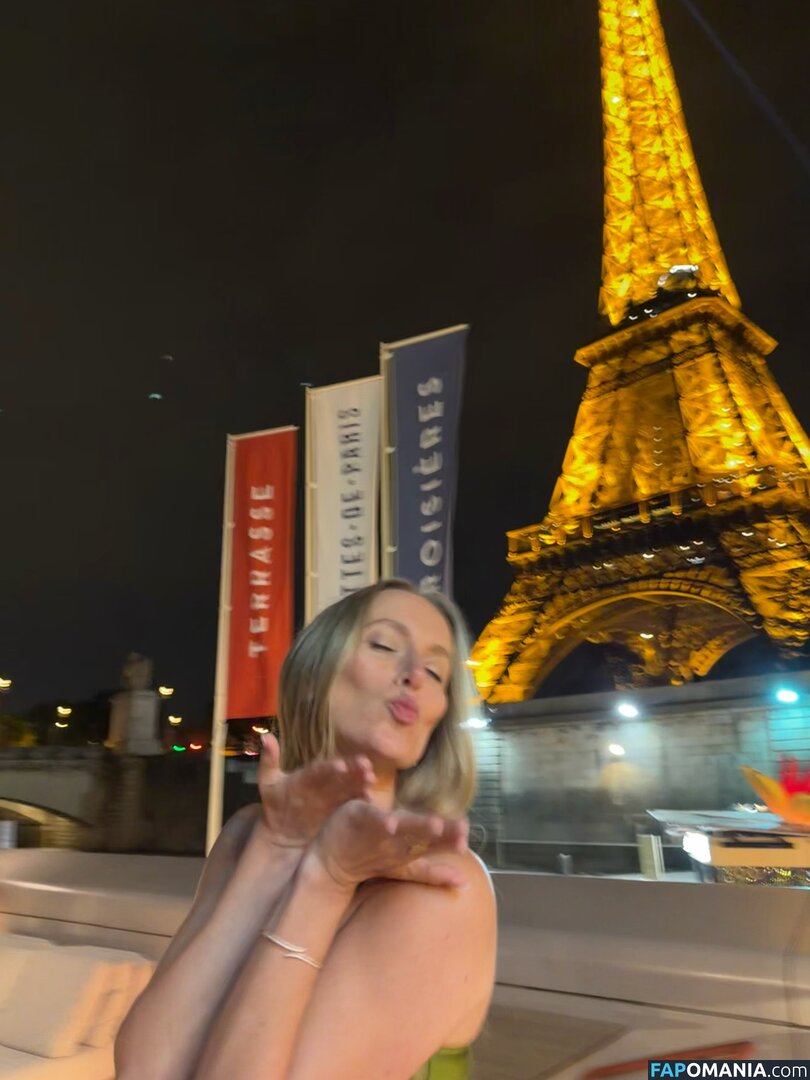 Ashley Stroehlein / ash.stro / ashstro Nu OnlyFans  Photo fuitée #8