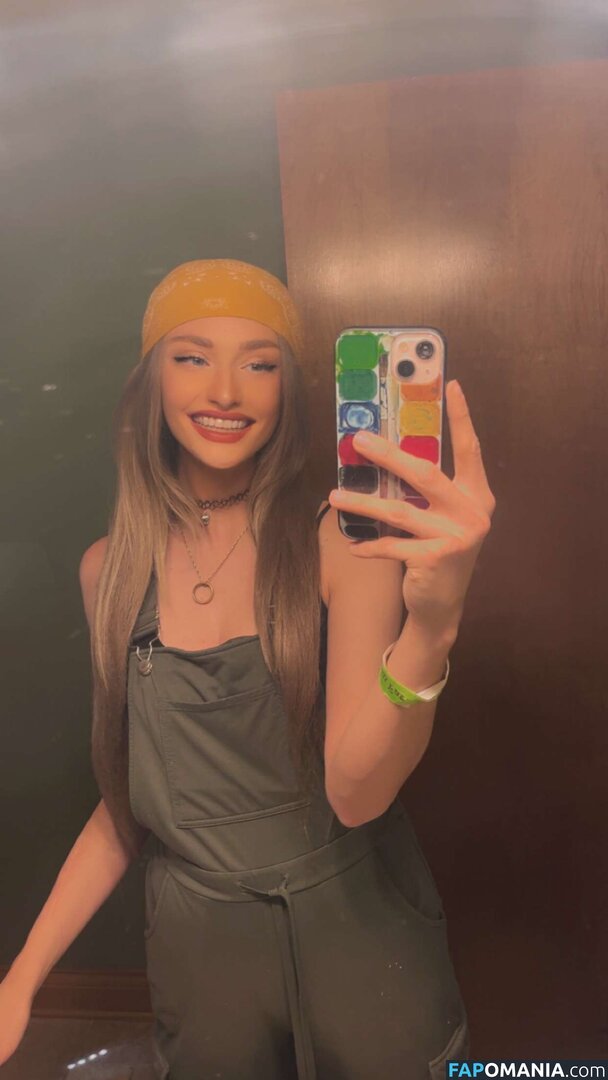 ashleyyy597 / ashleyyyreyyy Nu OnlyFans  Photo fuitée #1