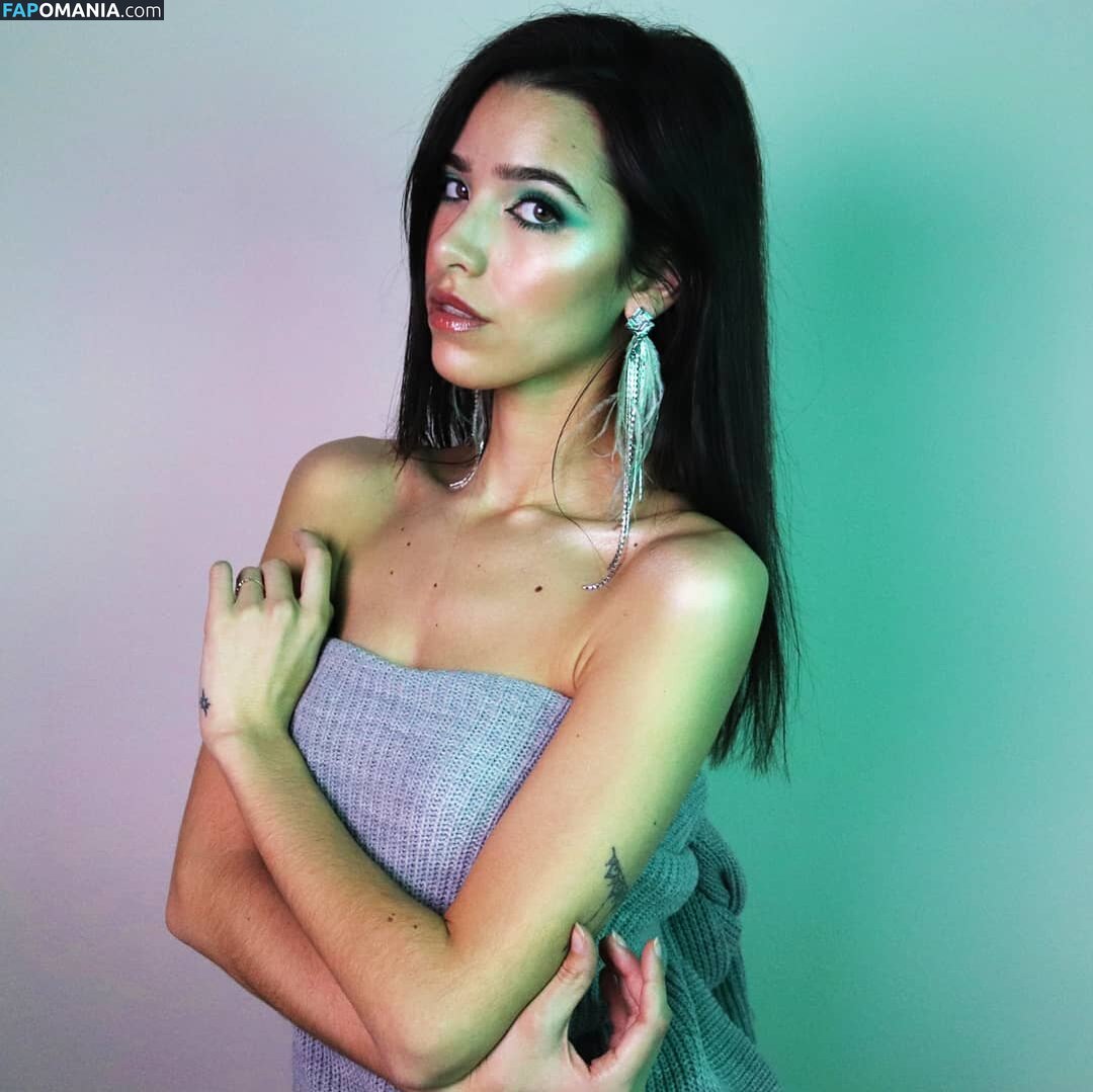 ASMR Glow / Sharon Dubois / asmrglow / asmrglow_ Nu OnlyFans  Photo fuitée #142