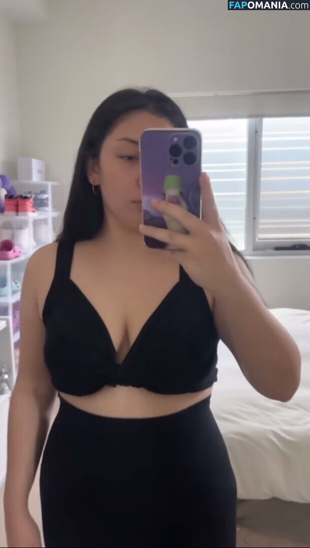 Asmr Jade / asmrjade_yt Nu OnlyFans  Photo fuitée #14