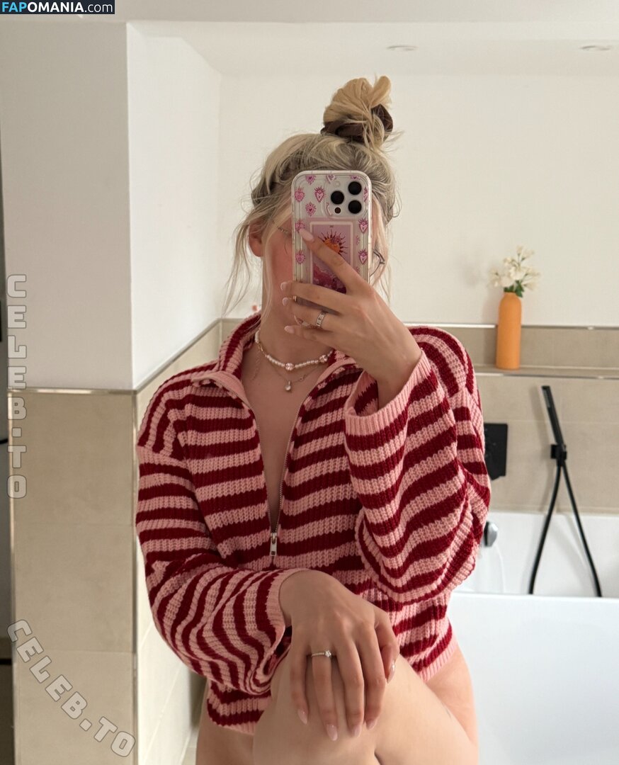 ASMR Janina / ASMRJaninaa / asmrjanina / https: Nu OnlyFans  Photo fuitée #36