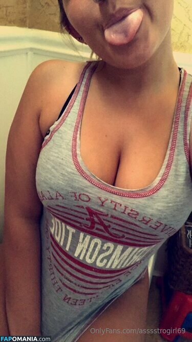 asssstrogirl69 Nu OnlyFans  Photo fuitée #18