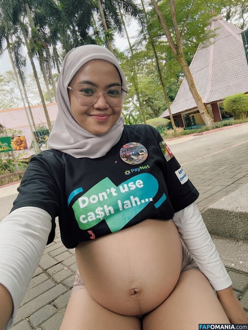 Asyura Nazli / Sukma Asyura Nazli Nu OnlyFans  Photo fuitée #6