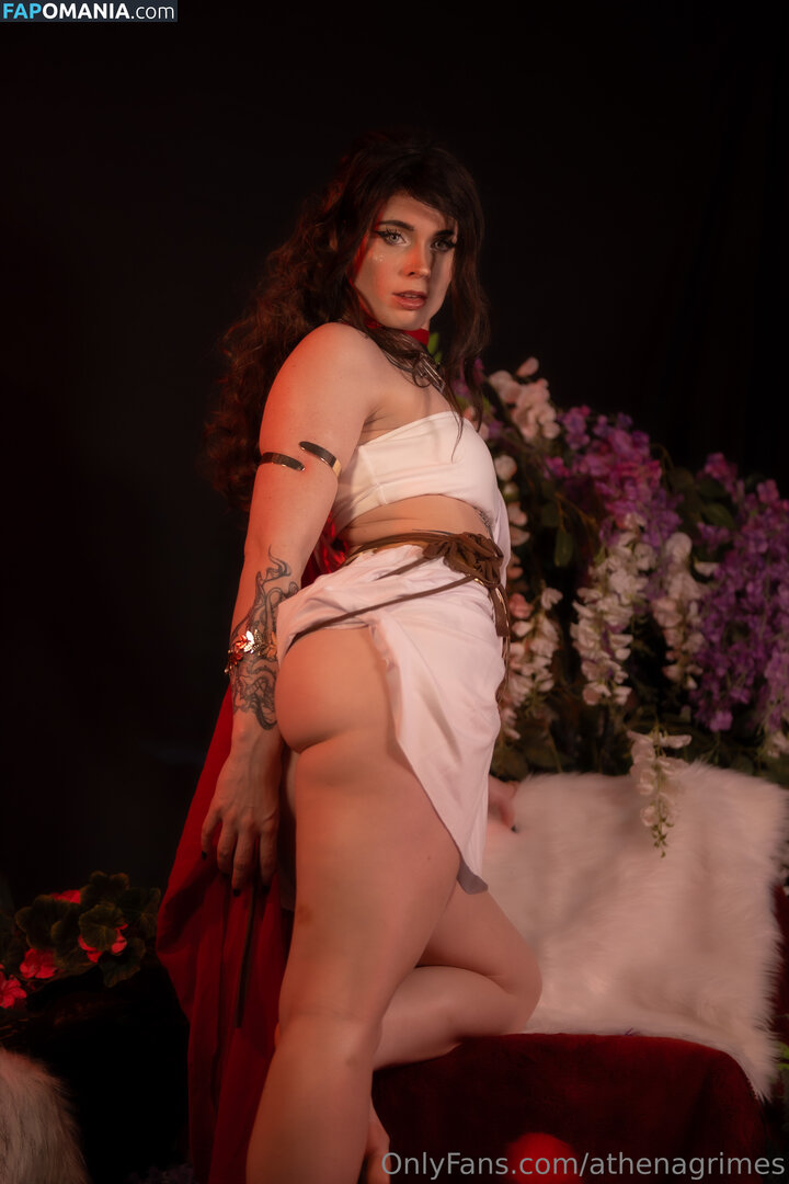 Athena Grimes / athena.cos / pinkemilki Nu OnlyFans  Photo fuitée #33