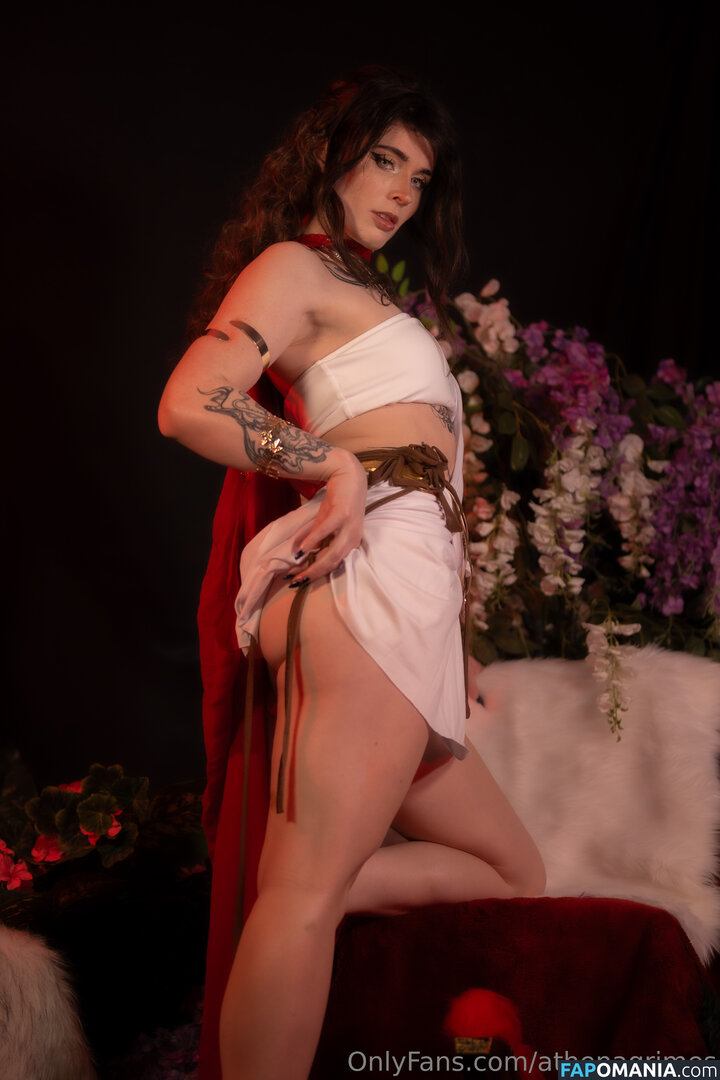 Athena Grimes / athena.cos / pinkemilki Nu OnlyFans  Photo fuitée #36