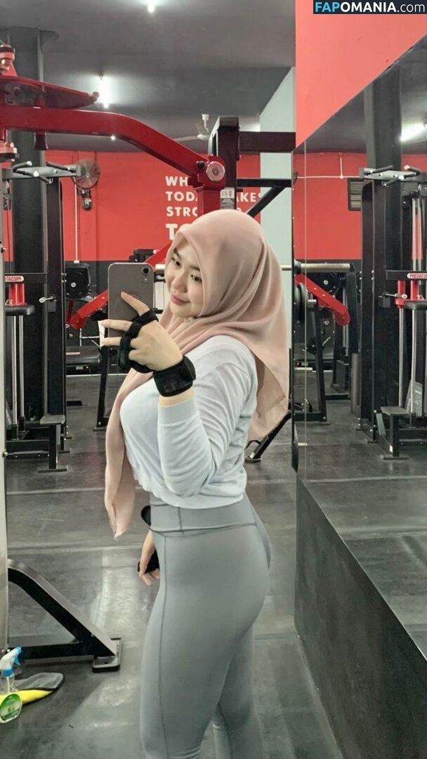 Aureliakh Nu OnlyFans  Photo fuitée #3