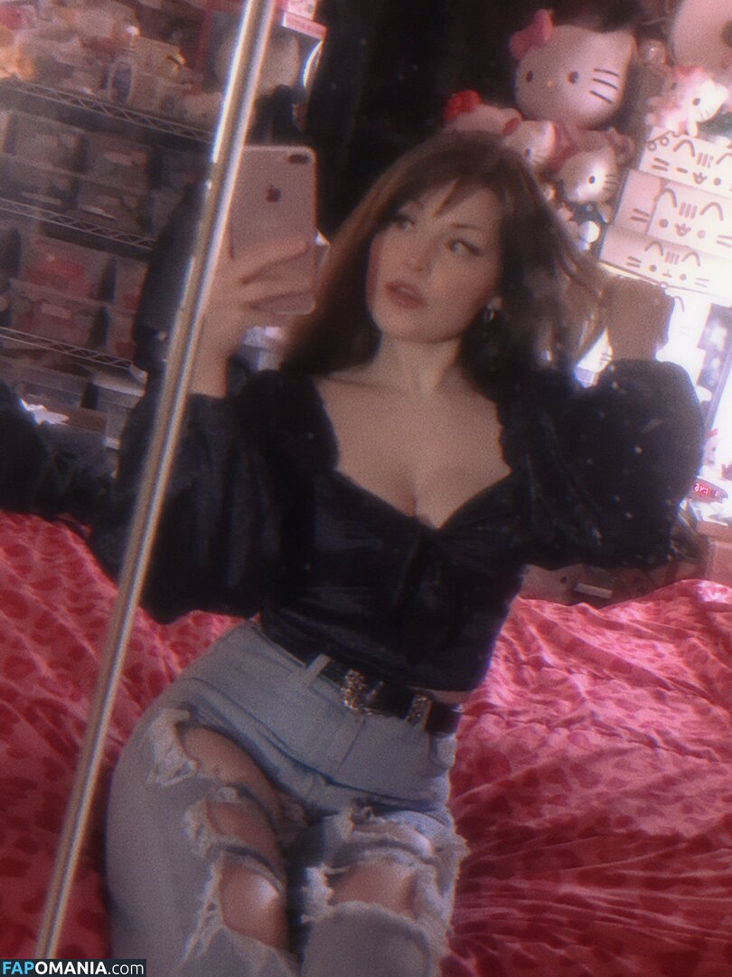 auroraiskira / kingauratv Nu OnlyFans  Photo fuitée #6