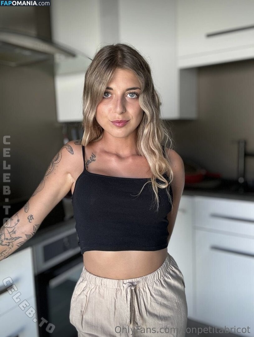 Ava Abricot / lepetit.abricot / tonpetitabricot Nu OnlyFans  Photo fuitée #4
