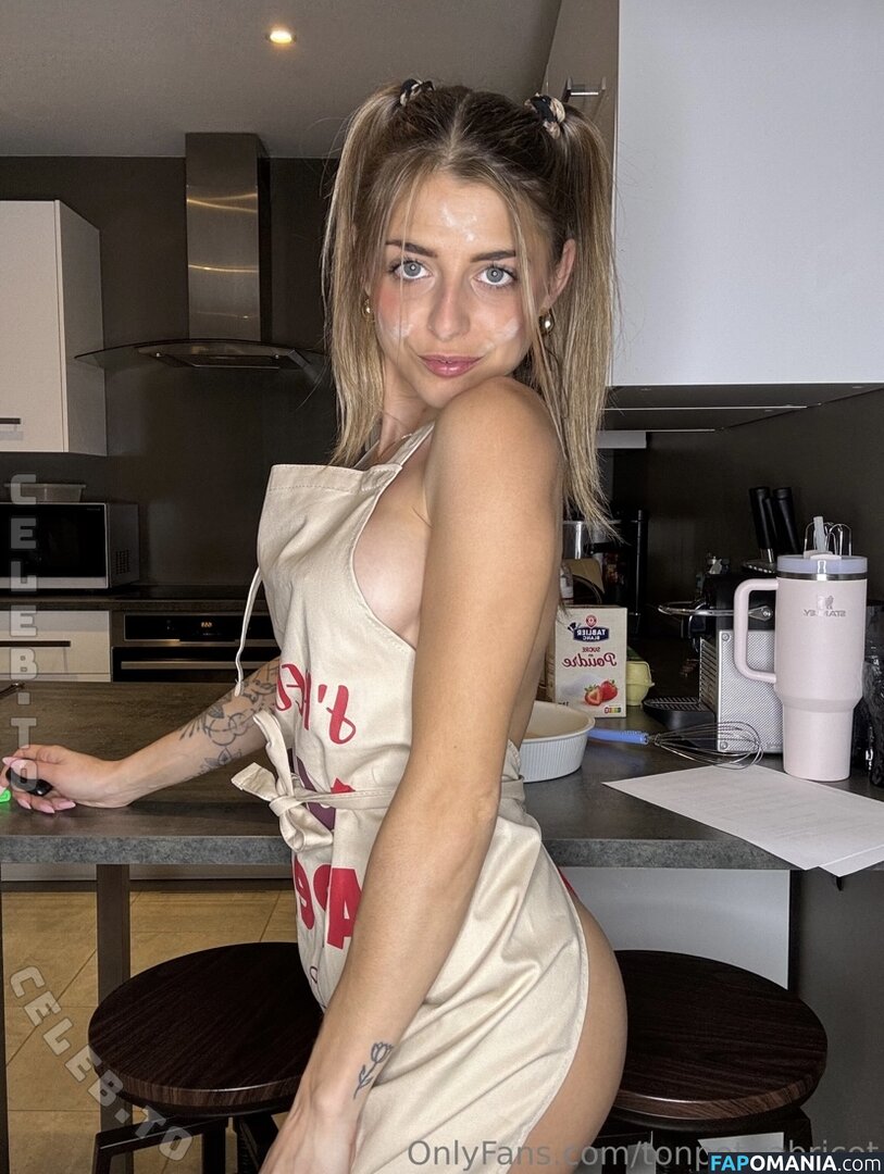 Ava Abricot / lepetit.abricot / tonpetitabricot Nu OnlyFans  Photo fuitée #10