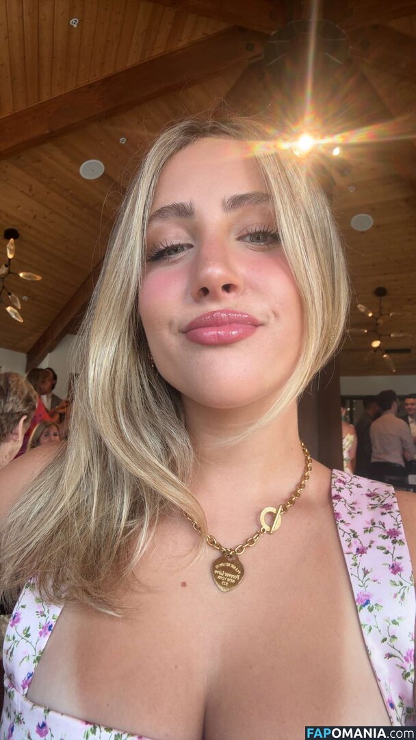 Ava Kolker / avakolker Nu OnlyFans  Photo fuitée #3