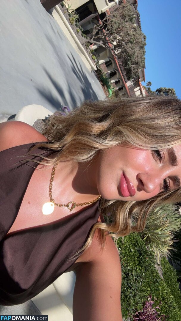Ava Kolker / avakolker Nu OnlyFans  Photo fuitée #5