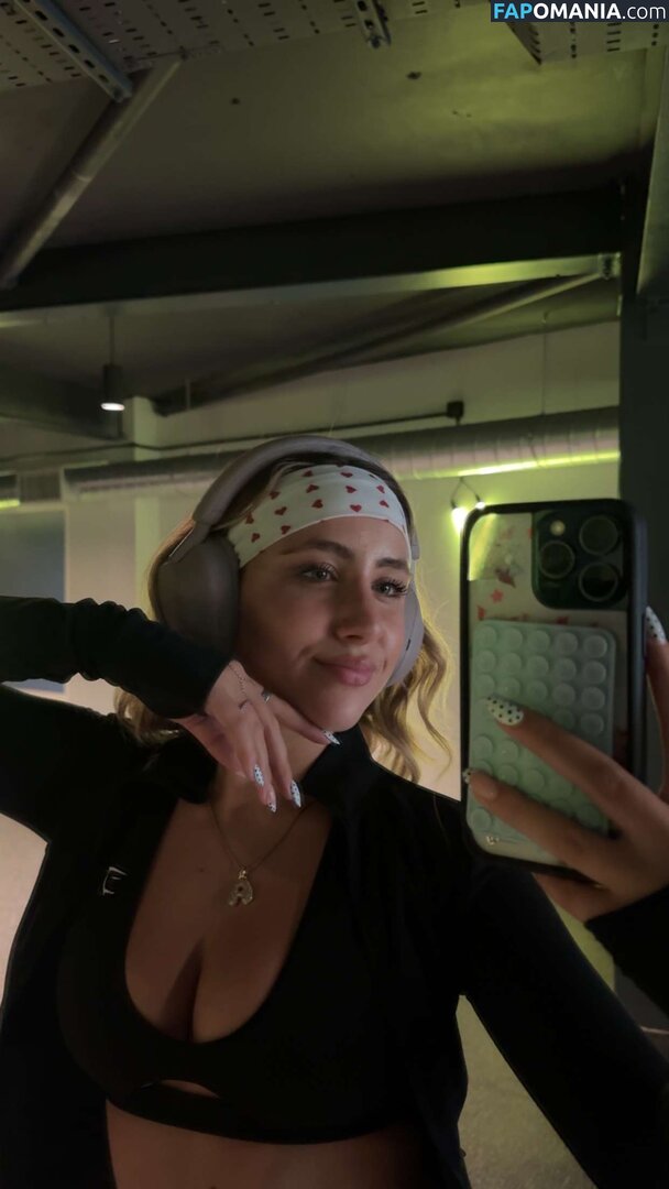 Ava Kolker / avakolker Nu OnlyFans  Photo fuitée #19