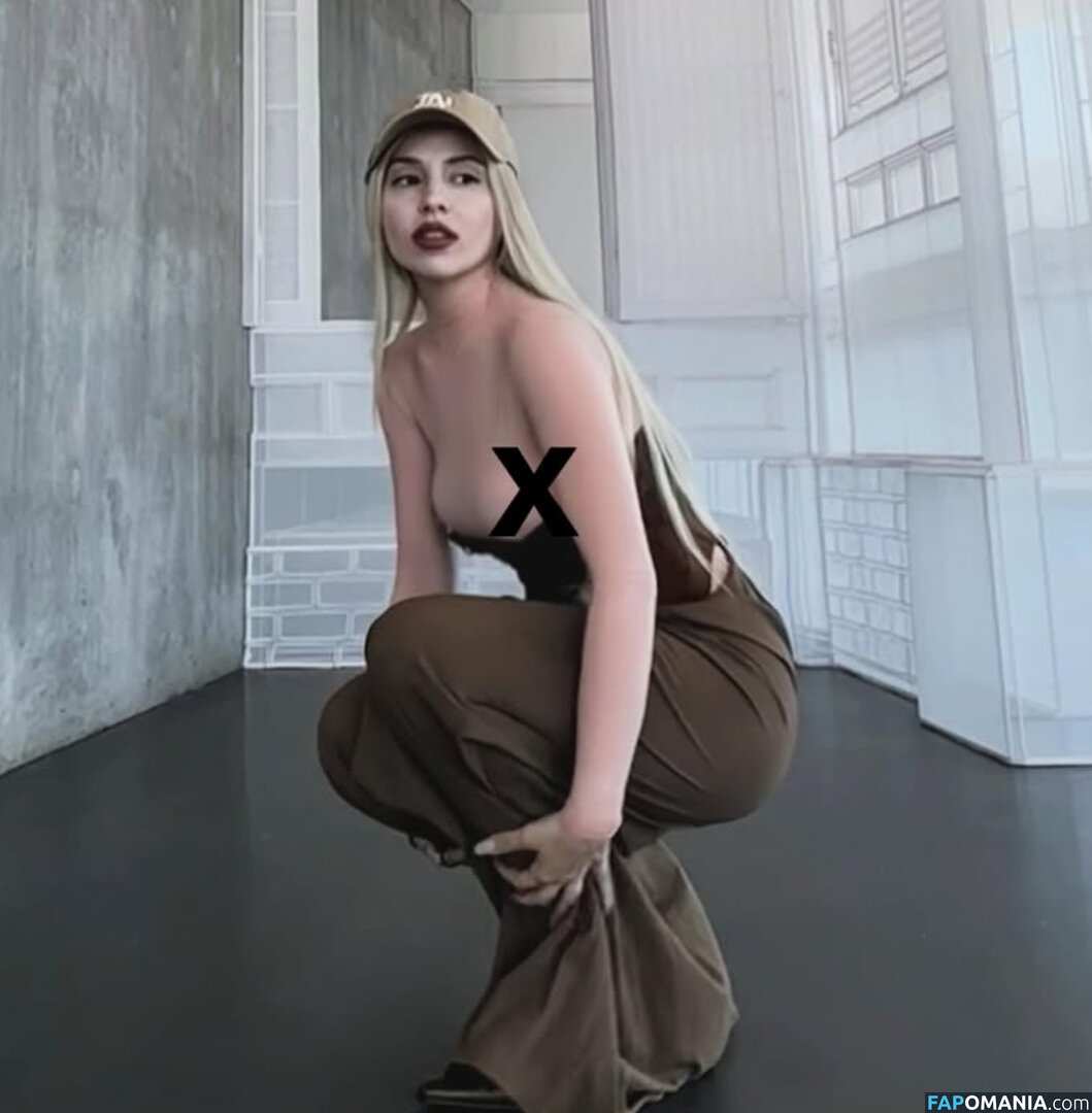 Ava Max / avamax / https: / plharleyquinn Nu OnlyFans  Photo fuitée #953