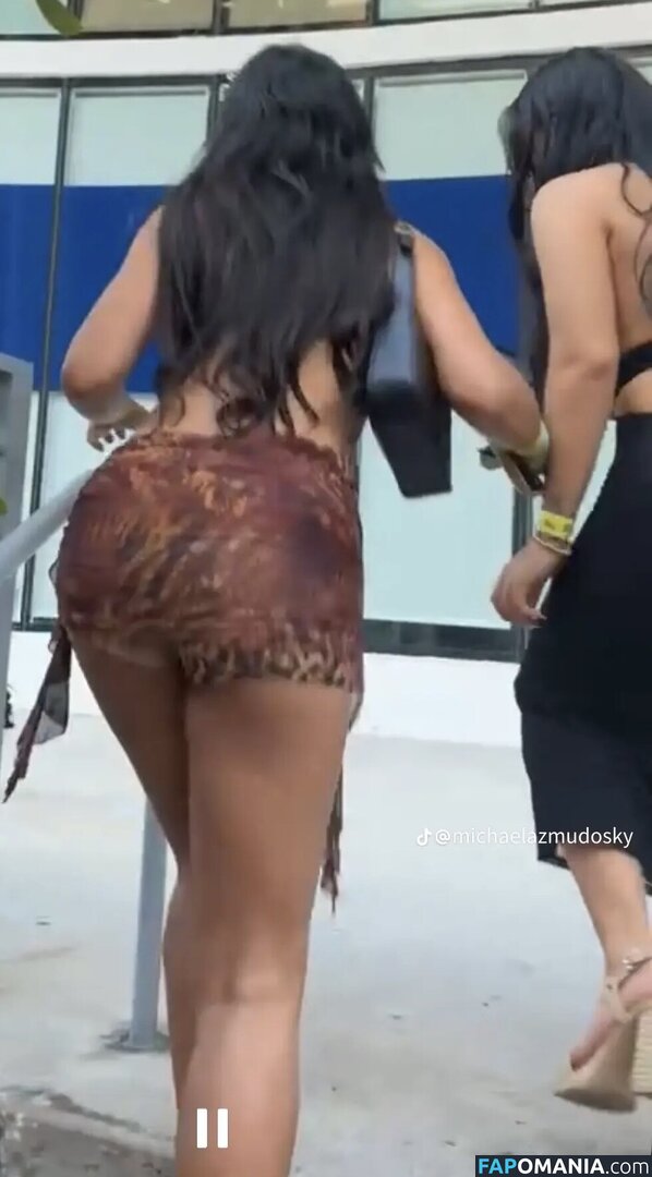 avaasanto / lifes.a.party.sorry.mom Nu OnlyFans  Photo fuitée #11