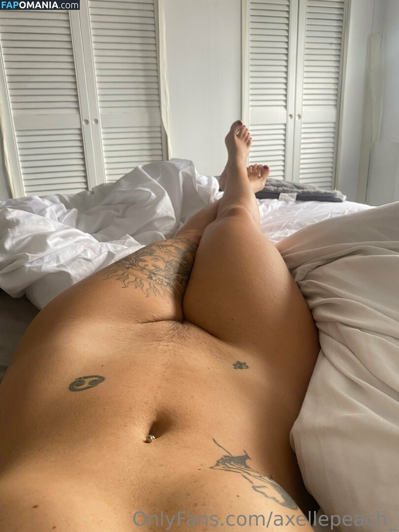 Axellepeach_ / axellepeach Nu OnlyFans  Photo fuitée #39