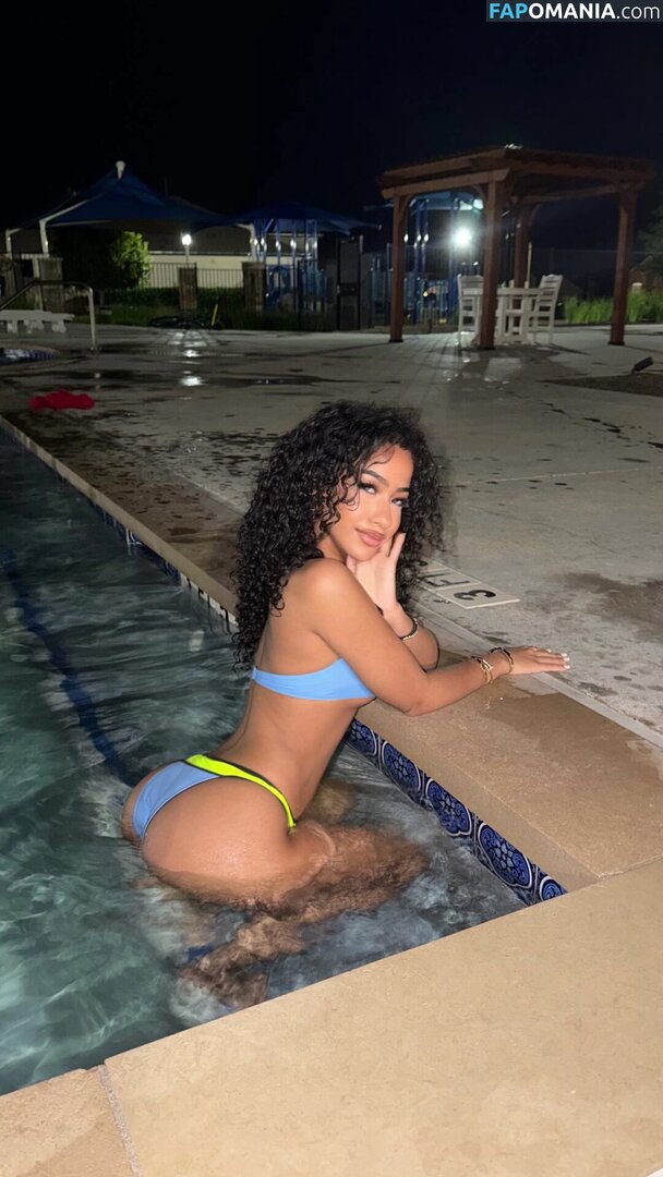 Aya Tanjali / ayaatanjali / ayaminaj_ / ayatanjali Nu OnlyFans  Photo fuitée #17