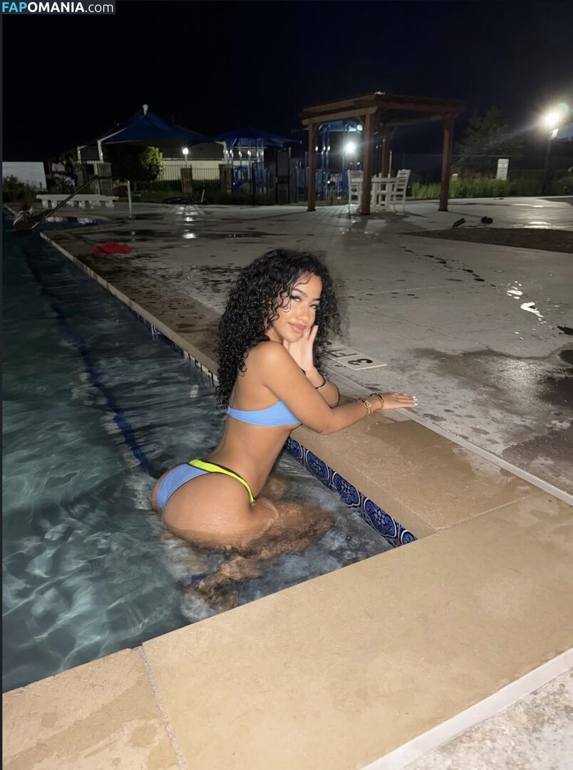 Aya Tanjali / ayaatanjali / ayaminaj_ / ayatanjali Nu OnlyFans  Photo fuitée #19