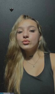 aylenncoro Nu OnlyFans  Photo fuitée #9