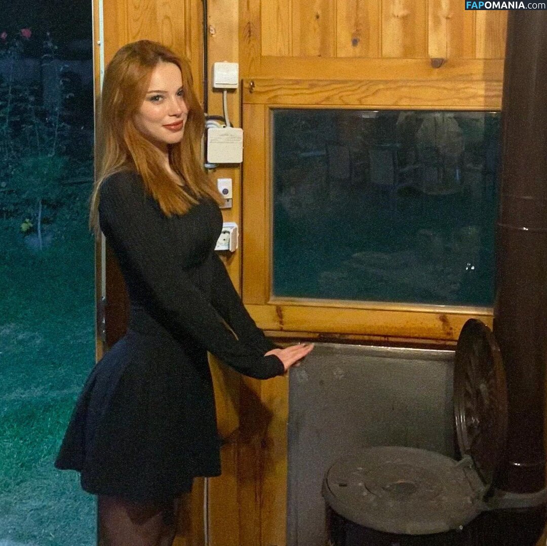 Aysennyuksel / moonbae.8 Nu OnlyFans  Photo fuitée #20