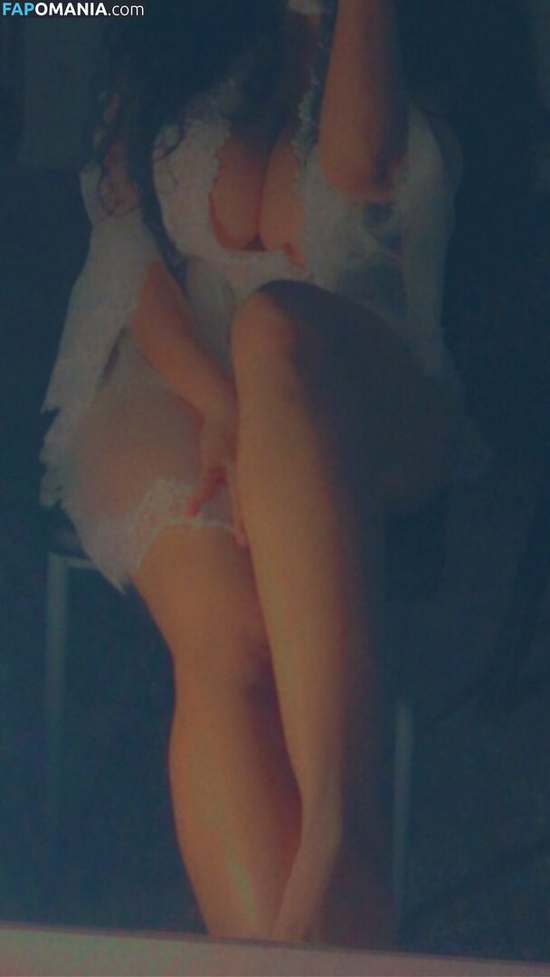 b00bs2023 / basementdecorator Nu OnlyFans  Photo fuitée #8