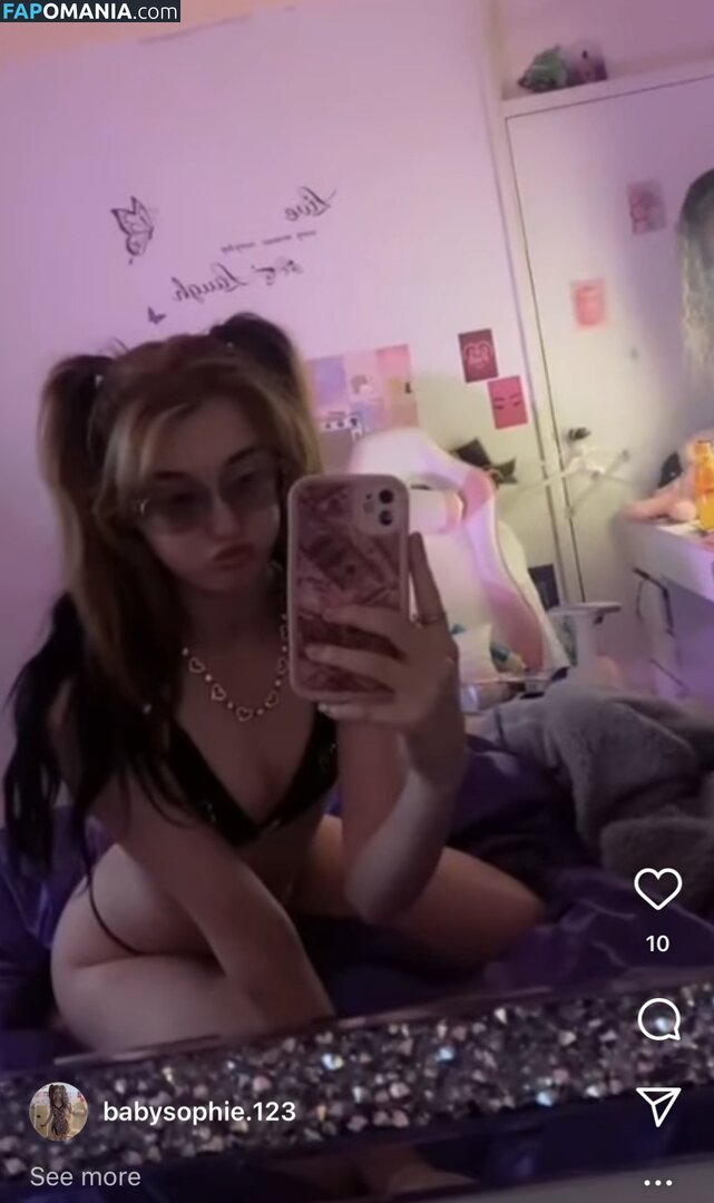 Babysophie.123 Nu OnlyFans  Photo fuitée #1