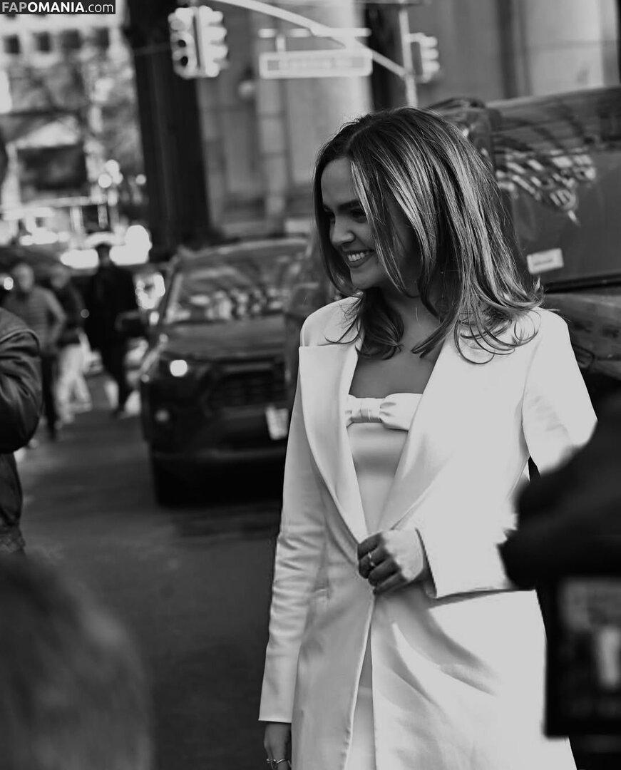 Bailee Madison / baileemadison / bailey_madis0n Nu OnlyFans  Photo fuitée #15