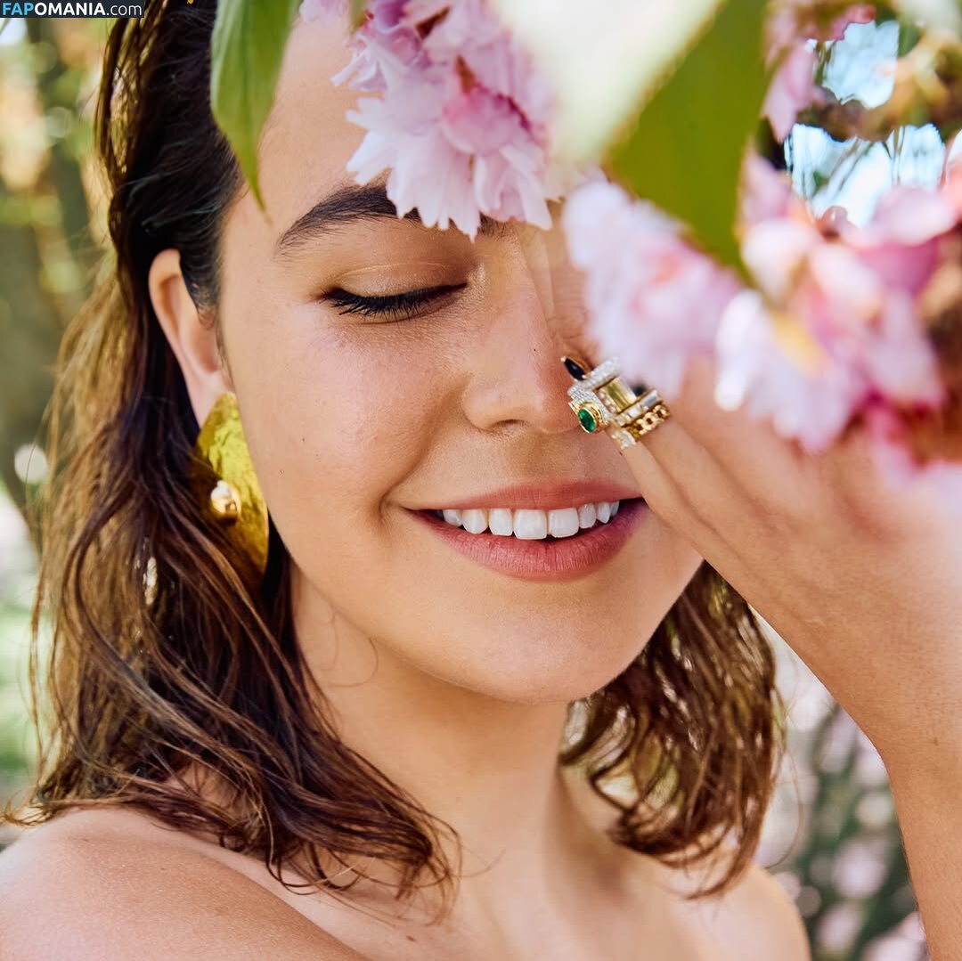 Bailee Madison / baileemadison / bailey_madis0n Nu OnlyFans  Photo fuitée #25