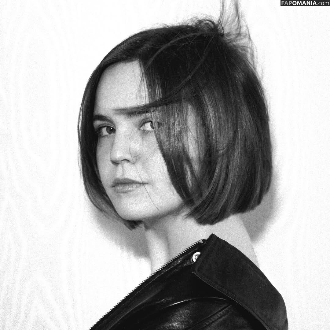 Bailee Madison / baileemadison / bailey_madis0n Nu OnlyFans  Photo fuitée #28