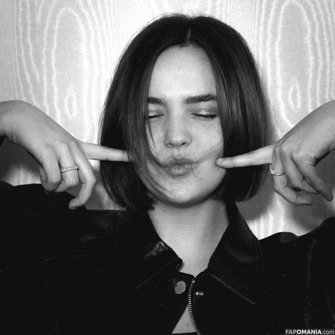 Bailee Madison / baileemadison / bailey_madis0n Nu OnlyFans  Photo fuitée #30