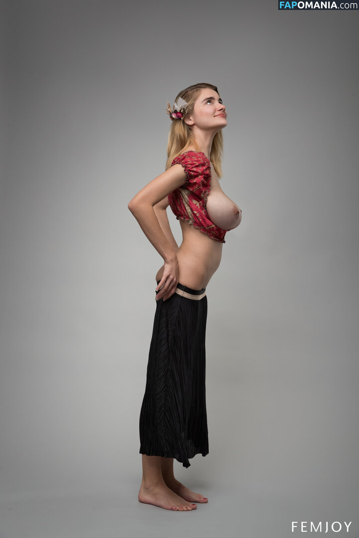 Bambi / Maria Țipordei / MariaTipordei / bamby_m / maria.tipordei Nu OnlyFans  Photo fuitée #159