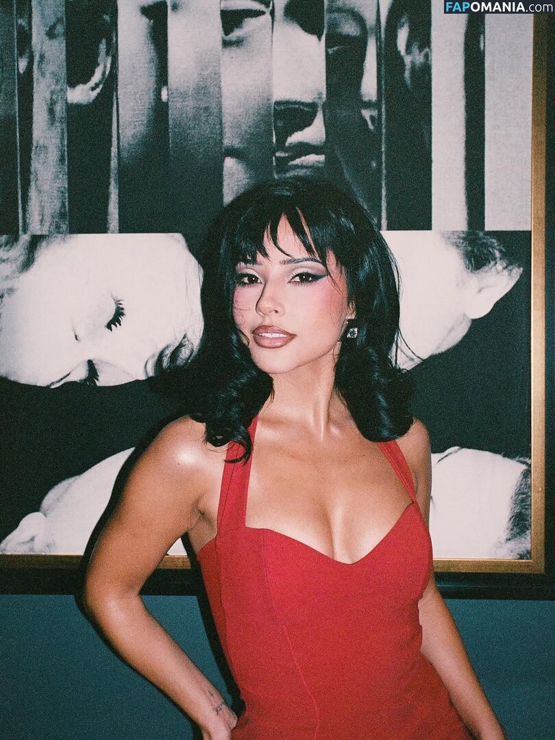 Becky G / iambeckyg / therealbeckyg Nu OnlyFans  Photo fuitée #1007