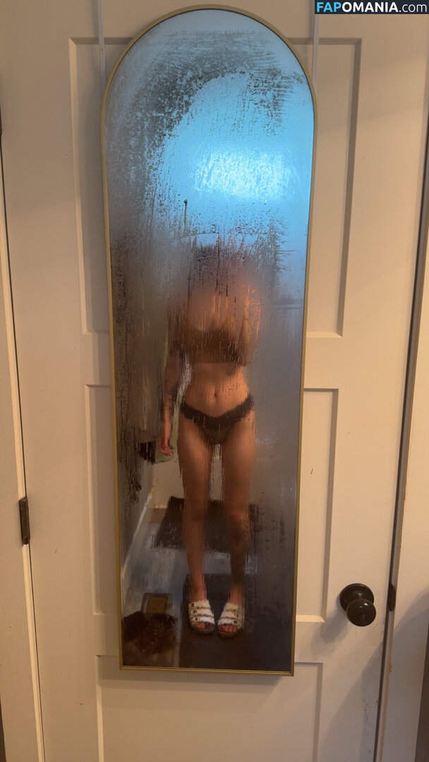 Beebee ASMR / beebeeasmr / beebeeasmr18 / beebeevip Nu OnlyFans  Photo fuitée #401