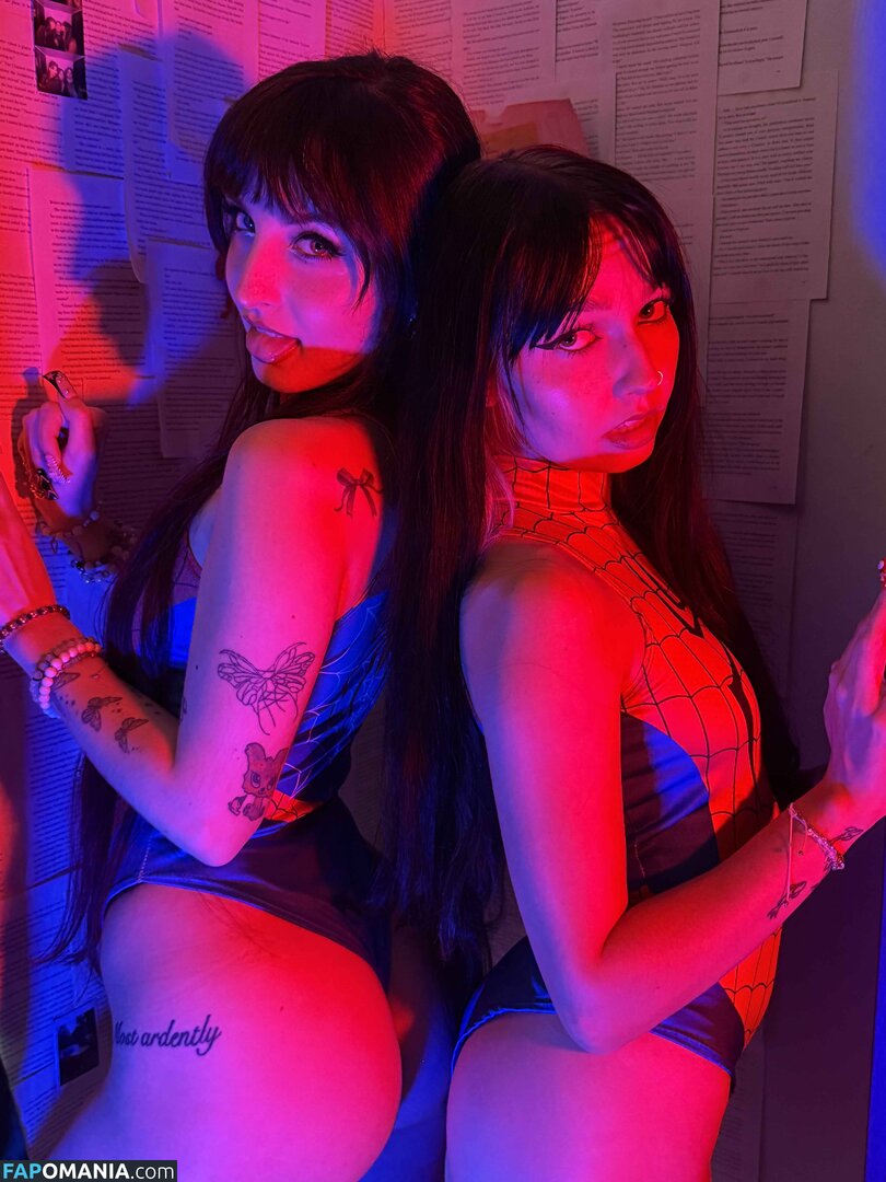 Beebee ASMR / beebeeasmr / beebeeasmr18 / beebeevip Nu OnlyFans  Photo fuitée #419