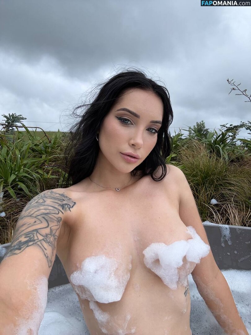 Beke Cosplay / bekejacoba Nu OnlyFans  Photo fuitée #2