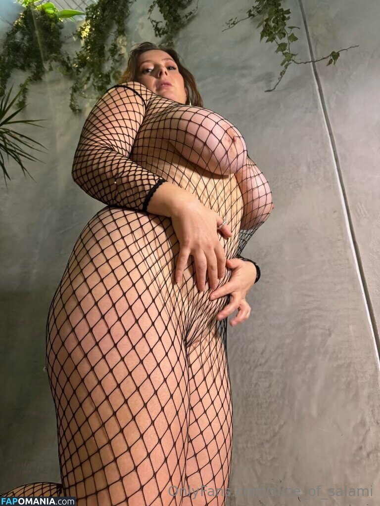Bel Larcombe / Slice_of_salami_ / Bel Larcombe slice_of_salami_ / bel_larcombe_ Nu OnlyFans  Photo fuitée #293