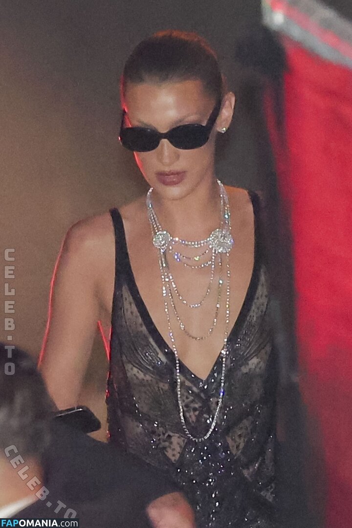 Bella Hadid / OfficialBellaHadid / bellahadid Nu OnlyFans  Photo fuitée #864