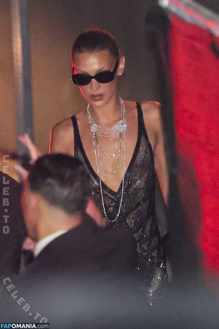 Bella Hadid / OfficialBellaHadid / bellahadid Nu OnlyFans  Photo fuitée #871