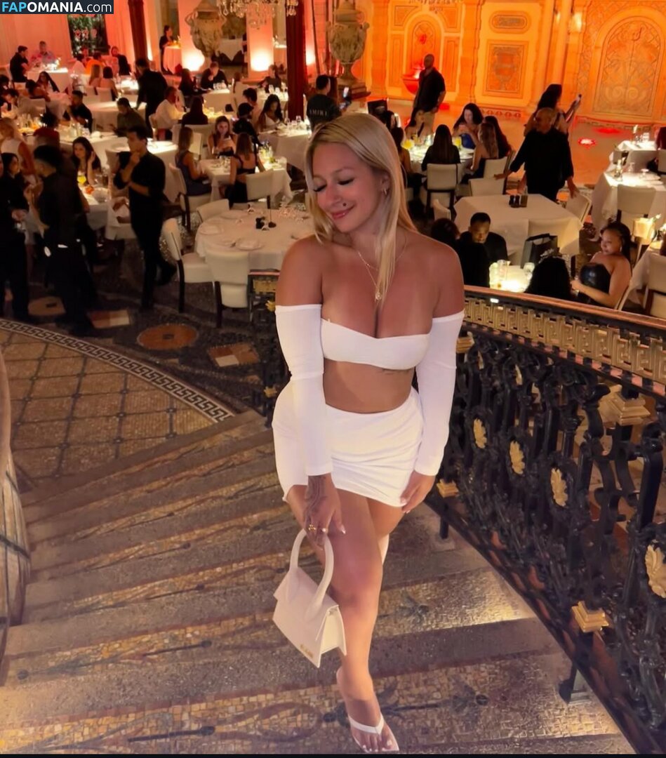 Bella.Thiccc Nu OnlyFans  Photo fuitée #3