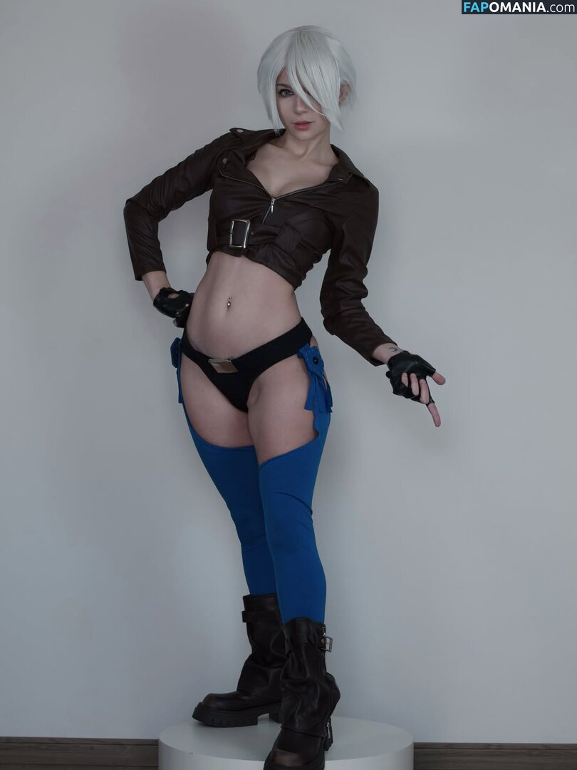 Bella / Noksbella / bellathorneoff Nu OnlyFans  Photo fuitée #59