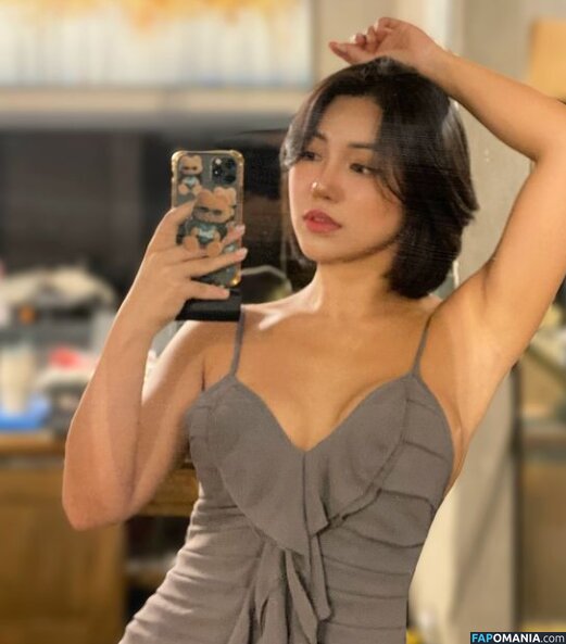 Beo Deul Jeong 정버들 / deulll_ Nu OnlyFans  Photo fuitée #2