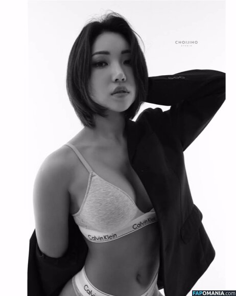 Beo Deul Jeong 정버들 / deulll_ Nu OnlyFans  Photo fuitée #16